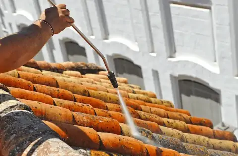 Nettoyage de toitures - Saint-Pabu